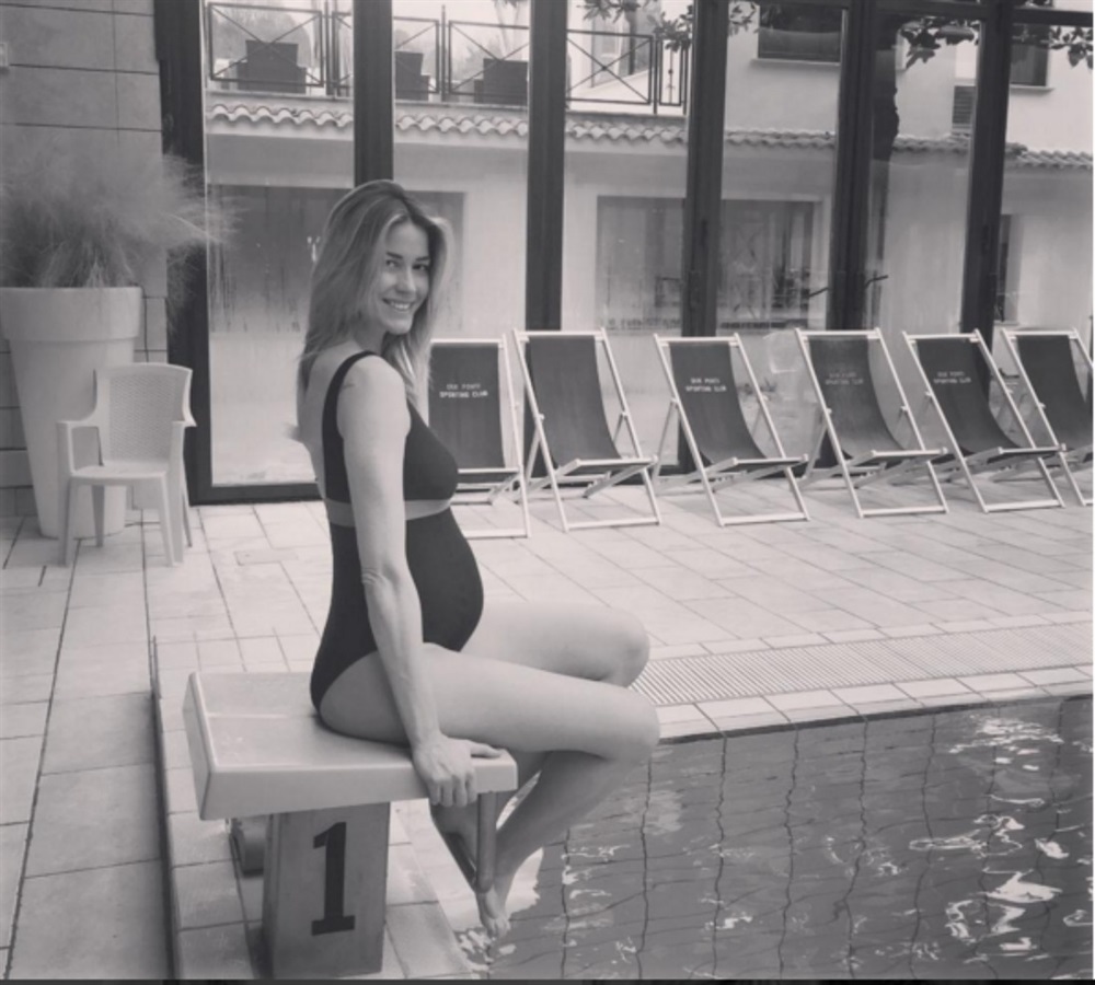 santarelli-gravidanza-cellulite-nuoto-pilates-incinta