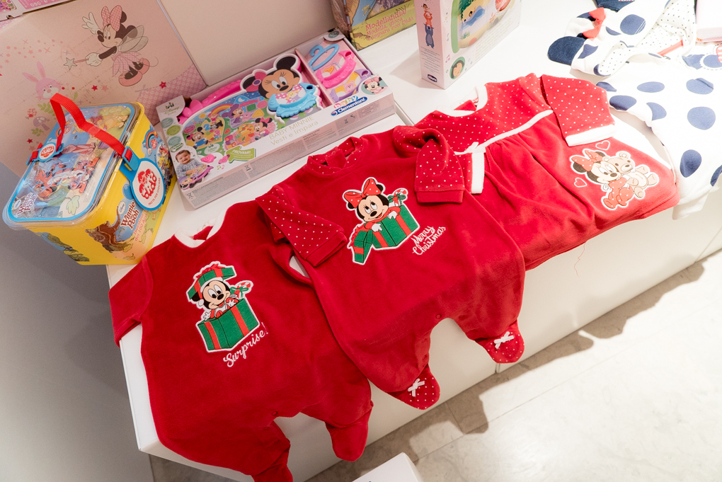 idee-regali-di-natale-disney-just4mom-bambini-mammeaspillo
